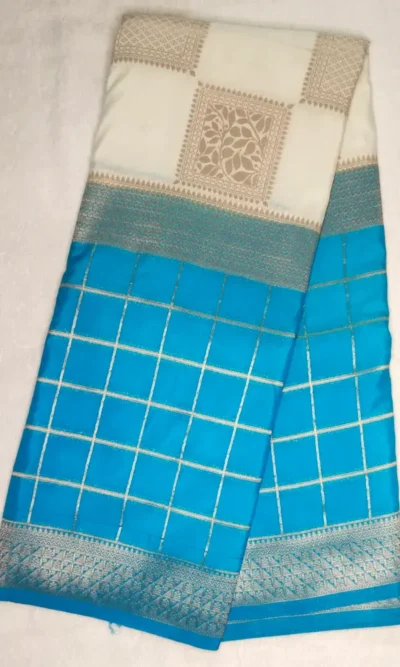 Semi Silk Cotton Seed Color With Cyan-Blue Border